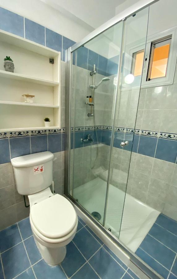 Cozy Poolside Apartment Пафос Экстерьер фото